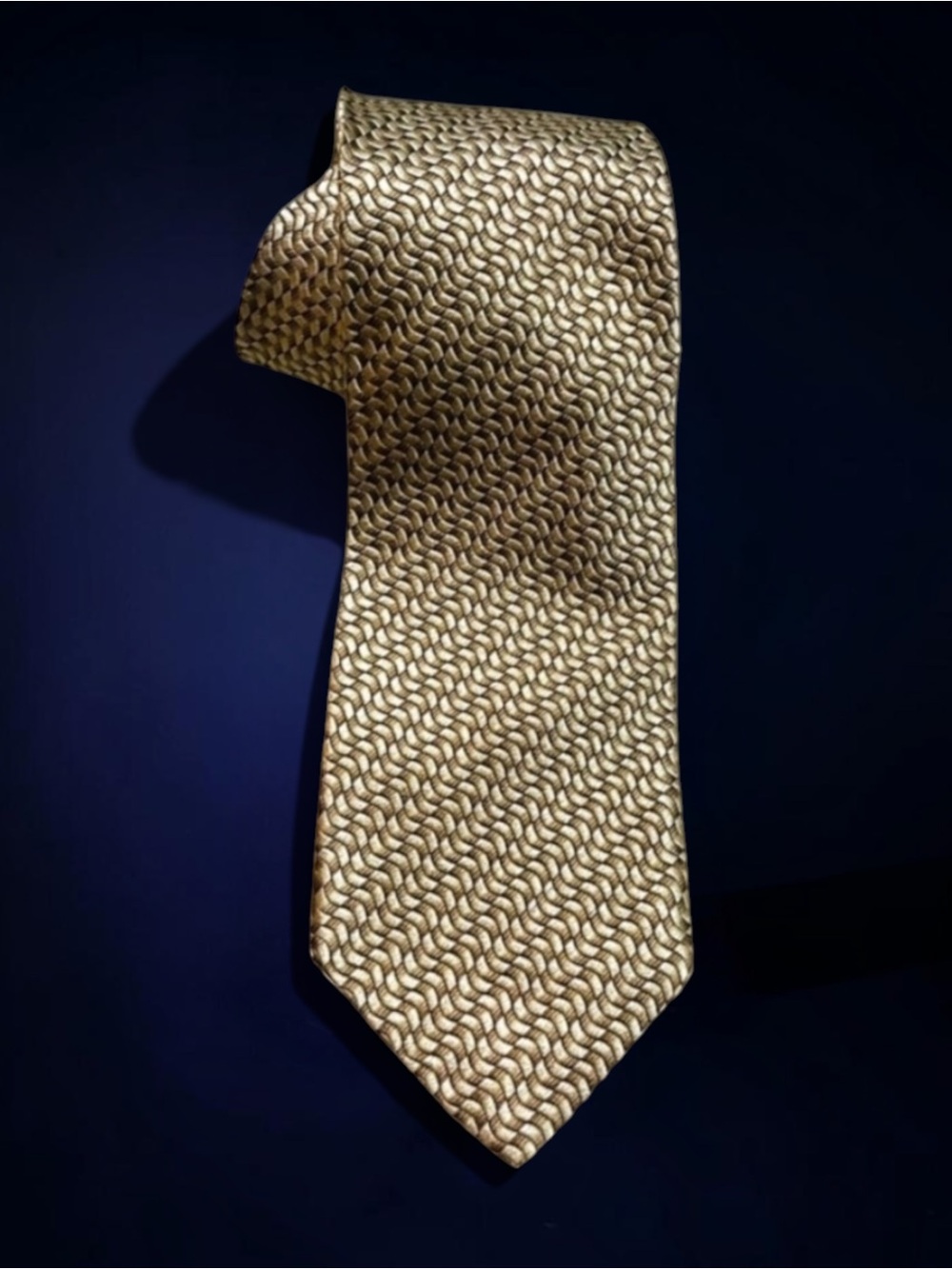 VTG DONNA KAREN NEW YORK WOVEN SILK TIE